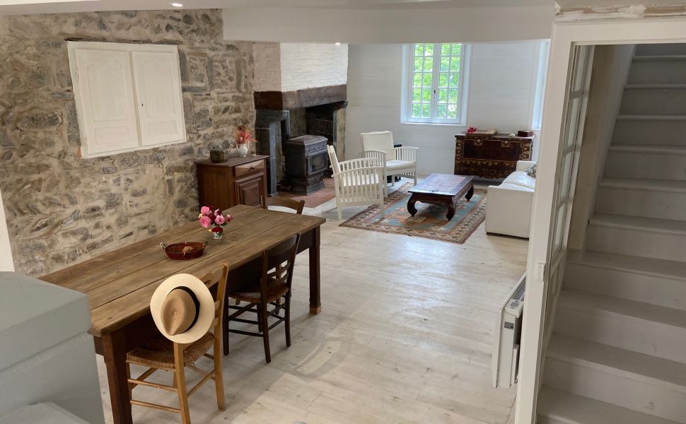XVII Century Town House on Delightful Village Square in lively Market Town 